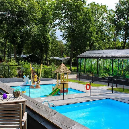 Дом отдыха Wellness W Hot Tub, Cleaning Included